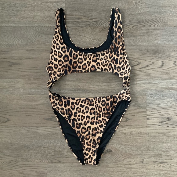 Good American Always Fits Cutout Monokini Swimsuit - Size 3XL/6 - Leopard - NWOT - Picture 6 of 11